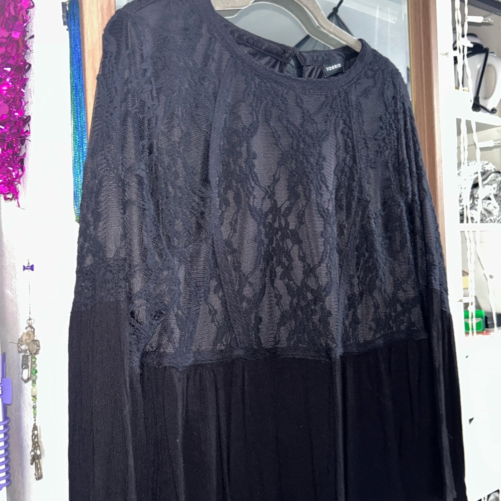 Black Lace TORRID blouse